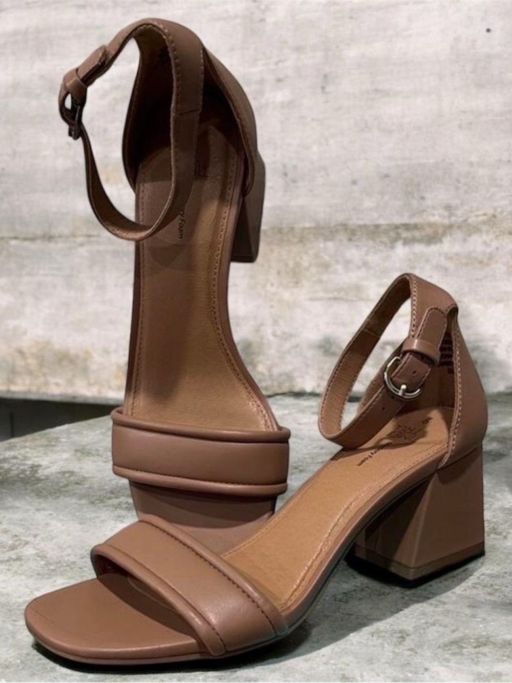 Time and Tru Dusty Pink Strappy Block Heel Sandals Size 8